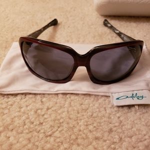 Oakley sunglasses womens burgundy